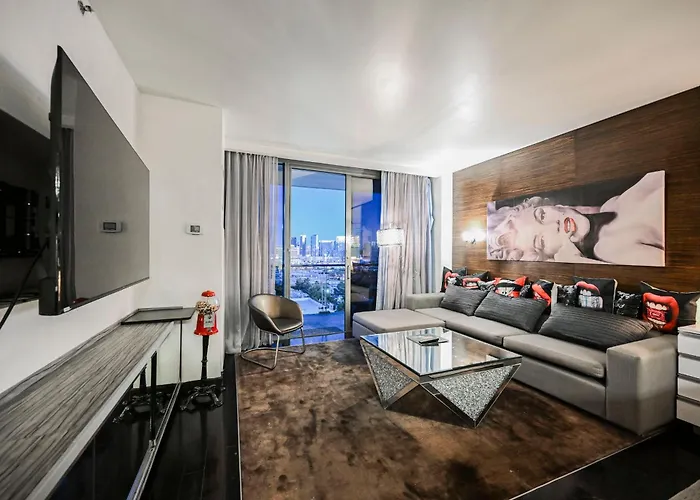 Stripviewsuites At Palms Place