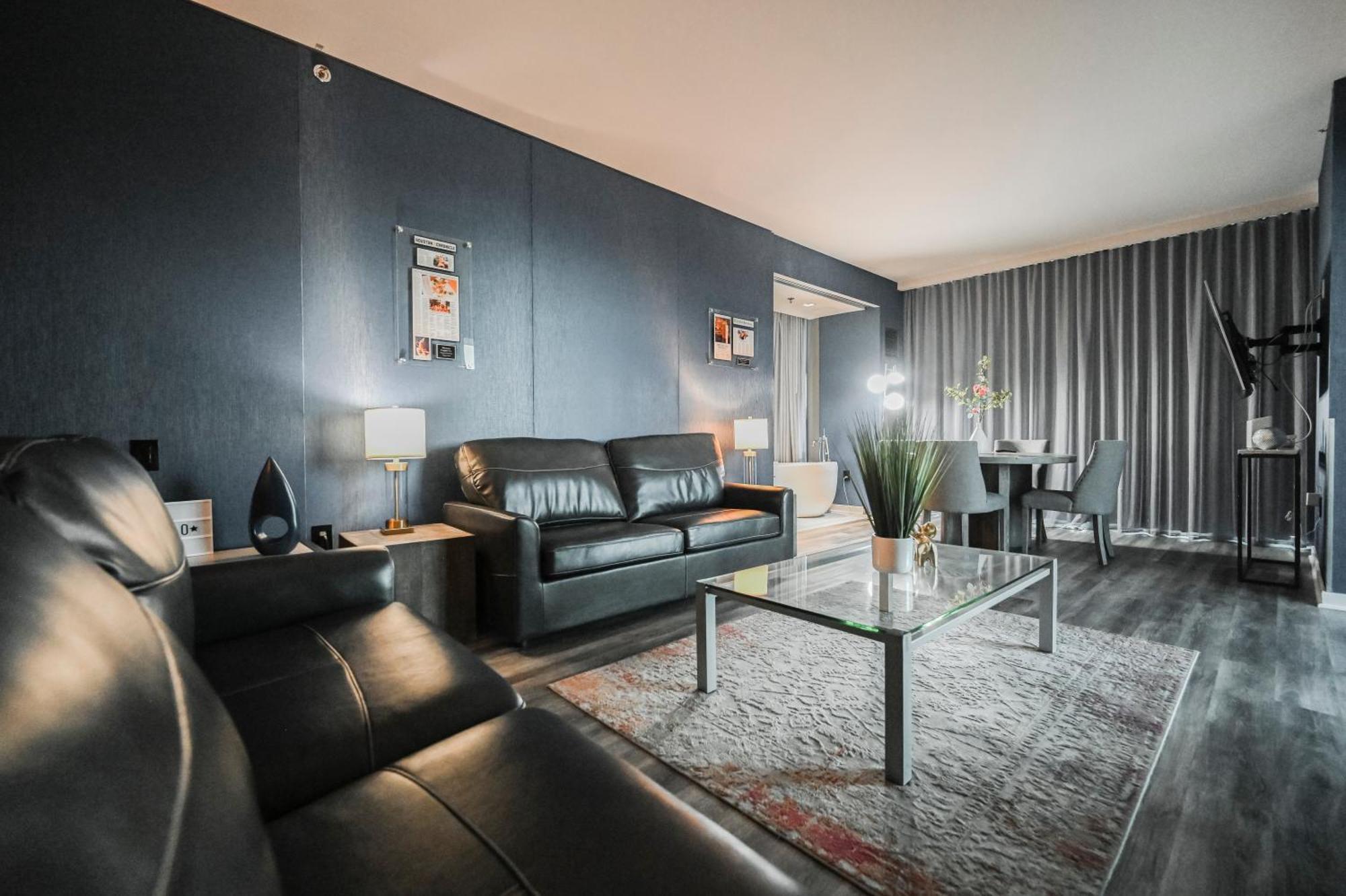 Stripviewsuites At Palms Place