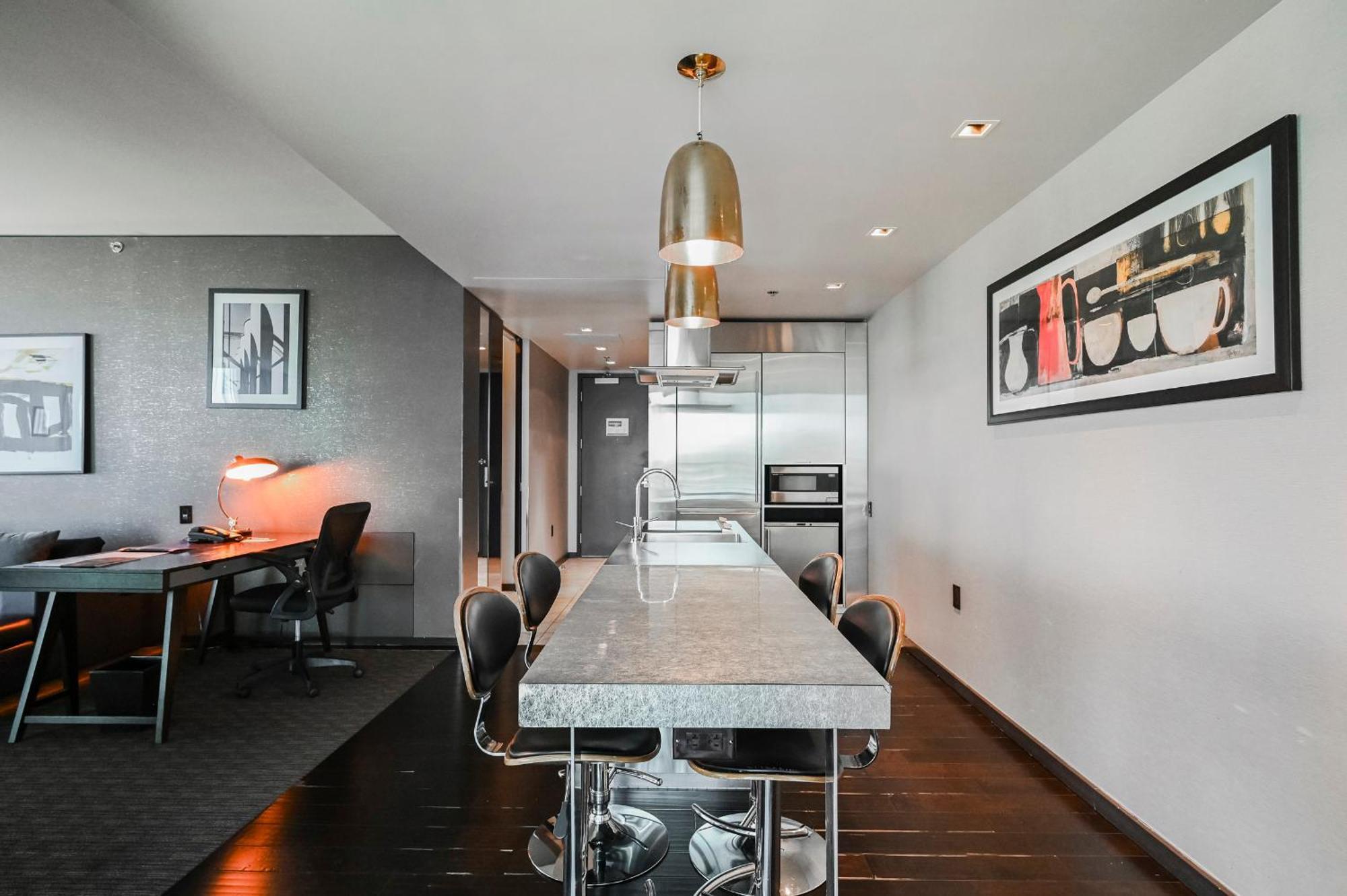 Stripviewsuites At Palms Place Appart hôtel